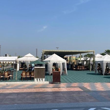 Grand Hotel Nawanshahr Nawāshahr Екстериор снимка