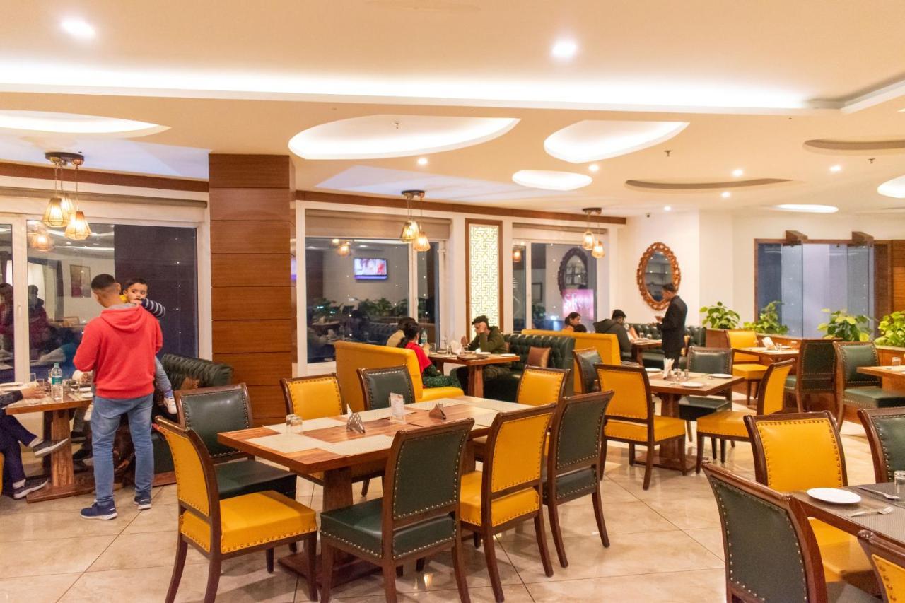 Grand Hotel Nawanshahr Nawāshahr Екстериор снимка