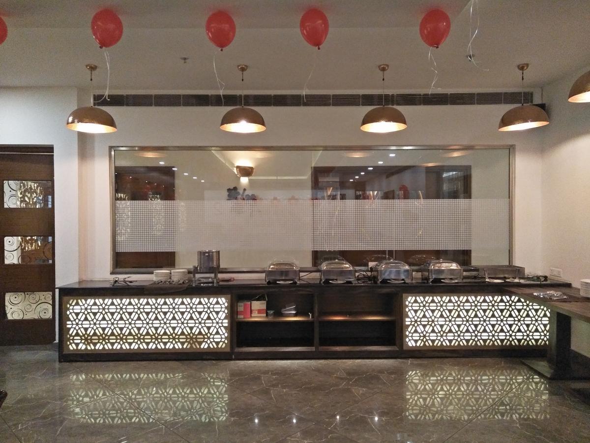 Grand Hotel Nawanshahr Nawāshahr Екстериор снимка