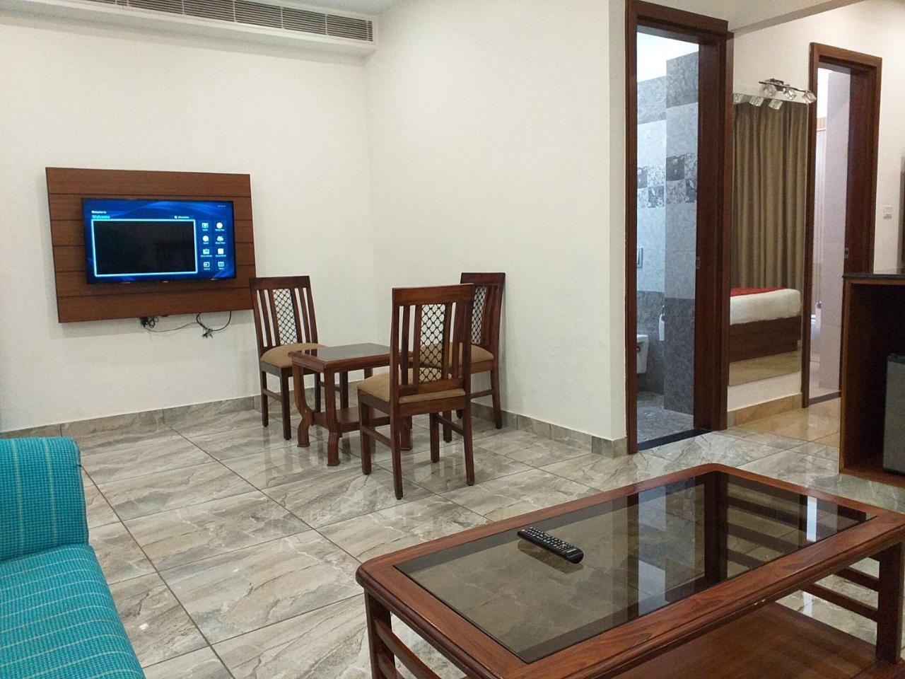 Grand Hotel Nawanshahr Nawāshahr Екстериор снимка