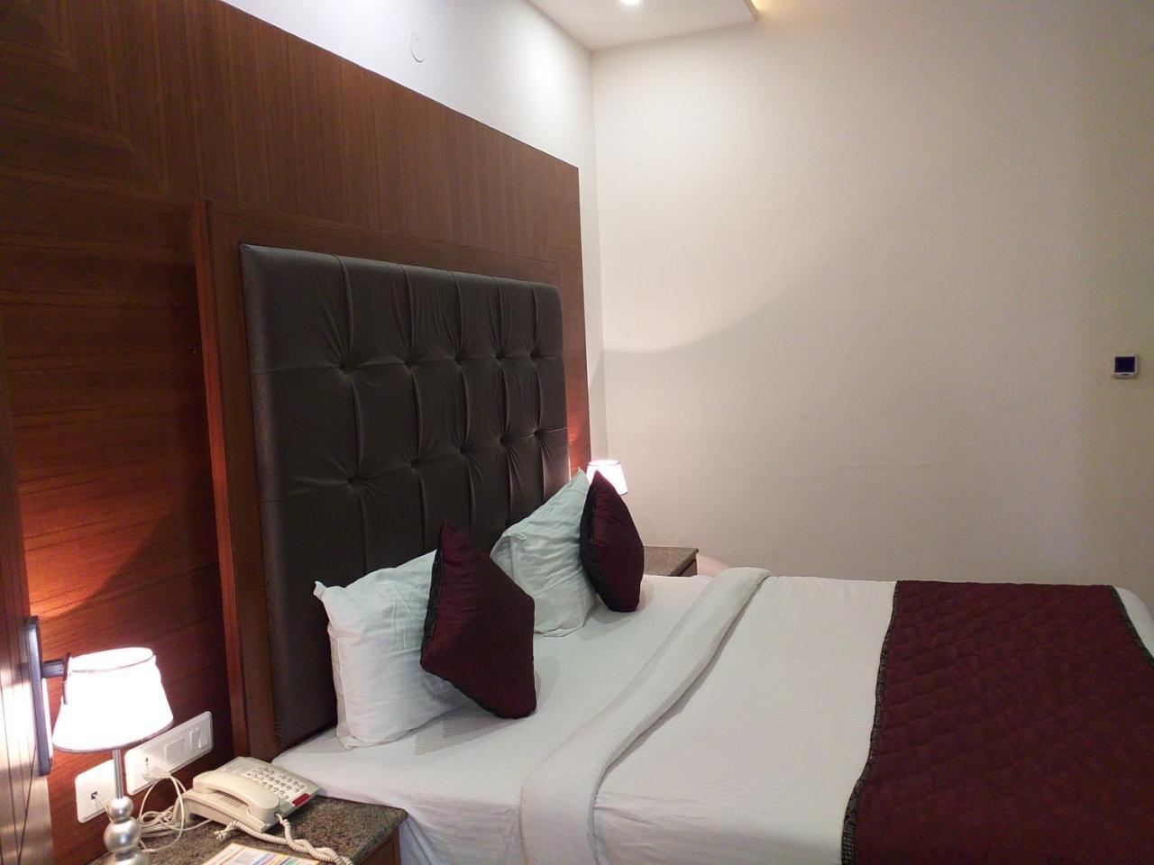 Grand Hotel Nawanshahr Nawāshahr Екстериор снимка